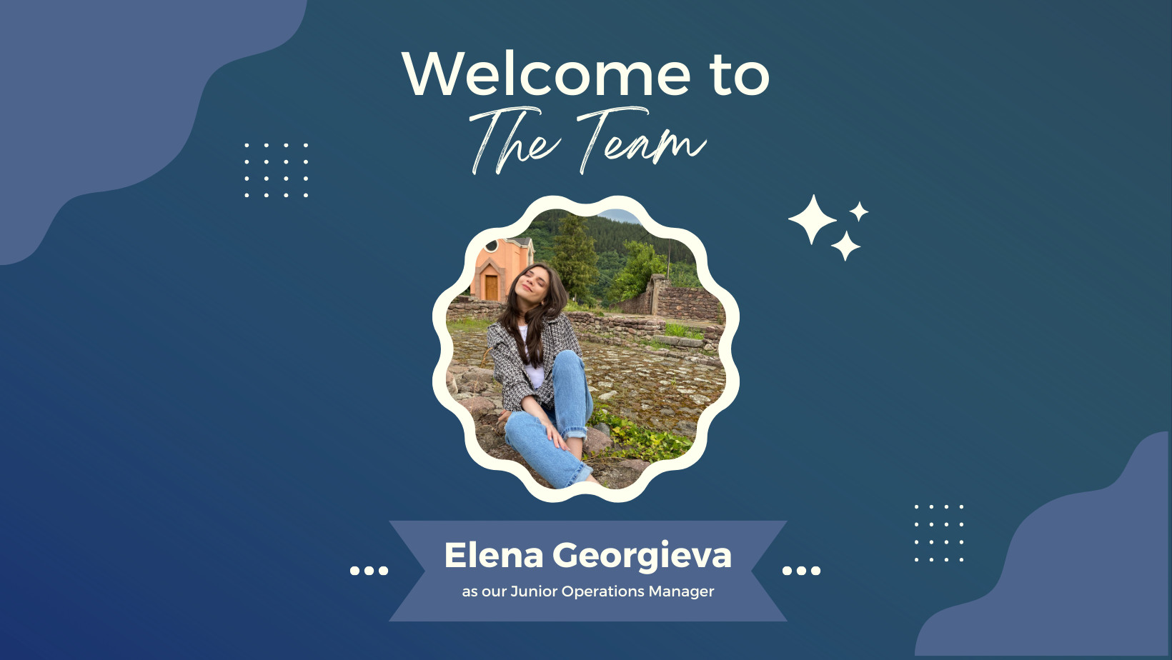 Запознайте се с Елена Георгиева - нашият нов Junior Operations Manager Запознайте се с Елена Георгиева - нашият нов Junior Operations Manager